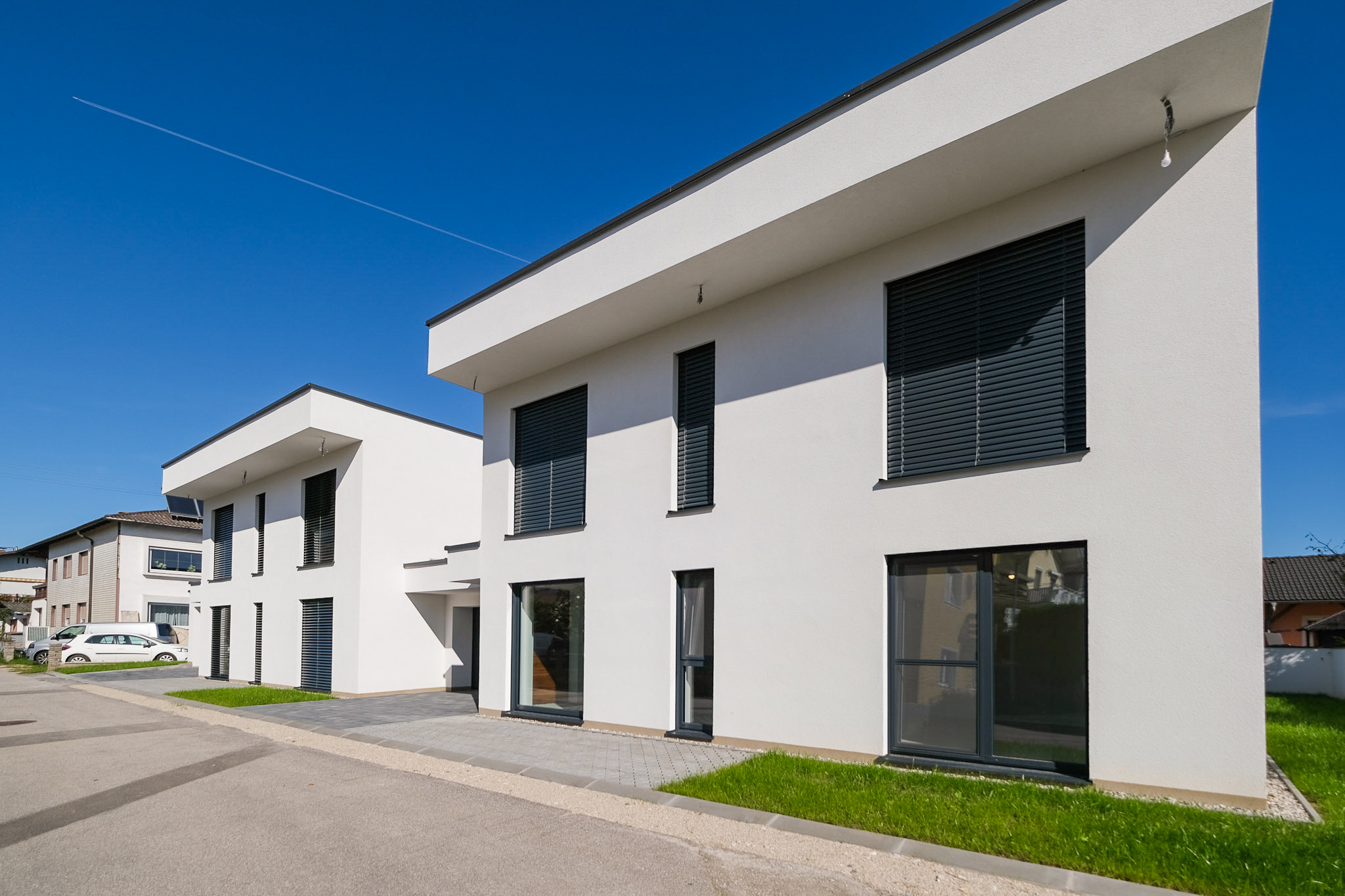 ASTEN - LETZTE EINHEIT - Edles neues Haus mit Keller